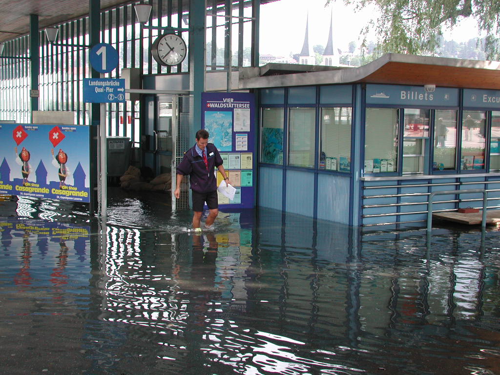 vor 10 Jahren - Hochwasser in Luzern 2005